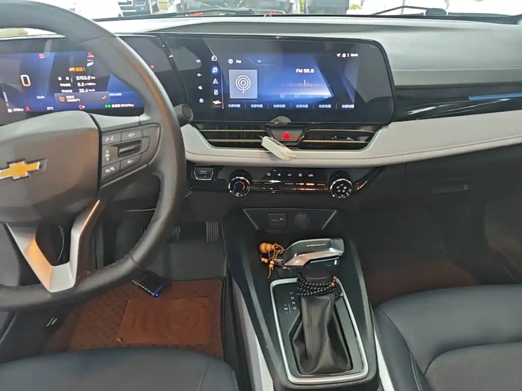 Chevrolet Monza — миниатюра 13
