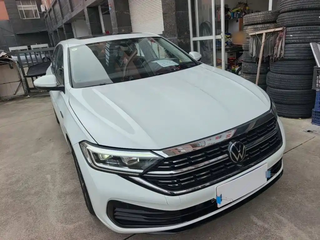 Volkswagen Sagitar — миниатюра 4