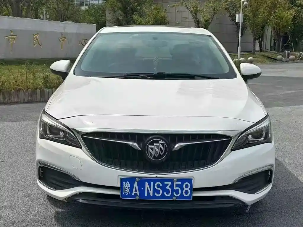 Buick Verano — миниатюра 2
