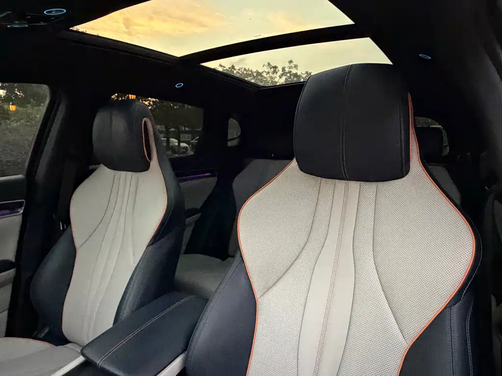 BYD PLUS New Energy — миниатюра 7