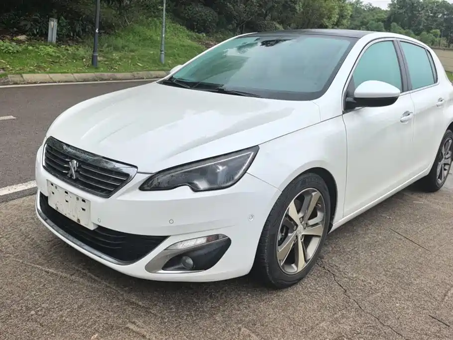Peugeot 308S 2016