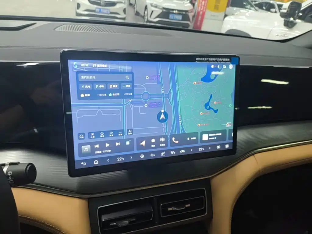 BYD L DM-i — миниатюра 13