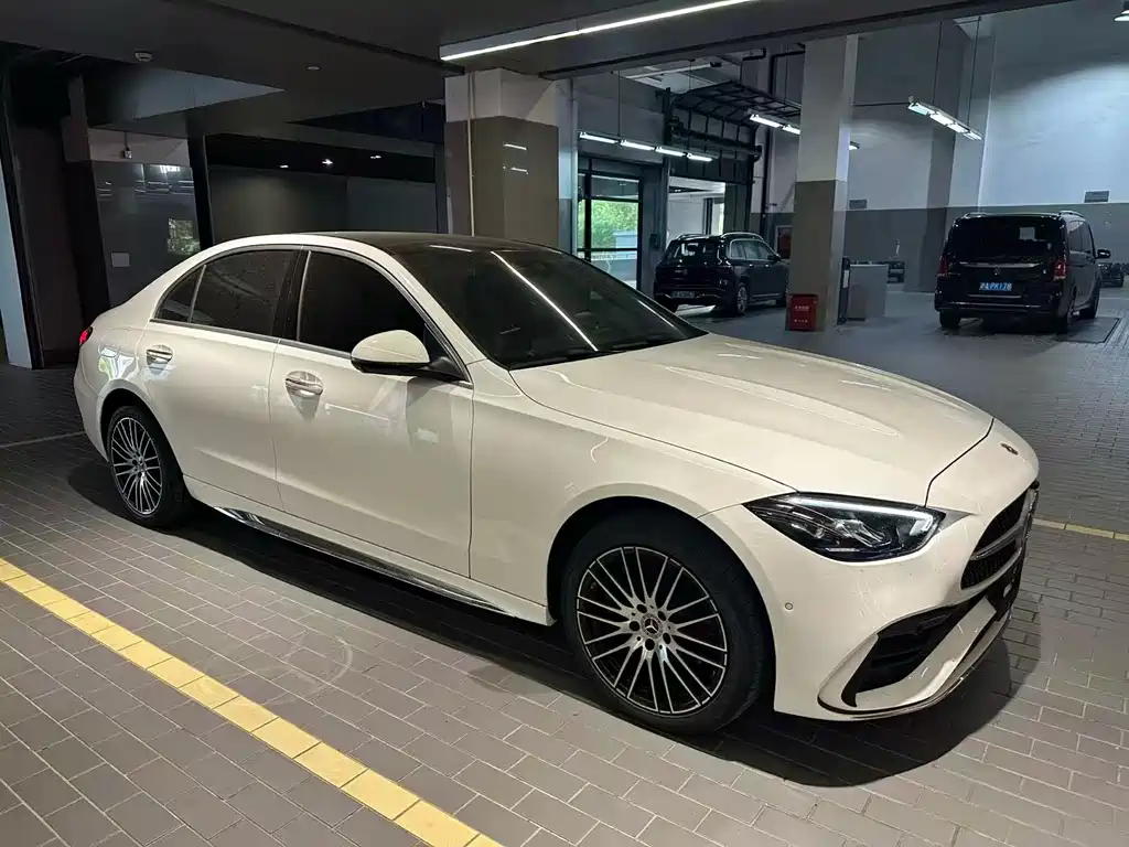 Mercedes-Benz C-Class C 2026 C 260 L Sport