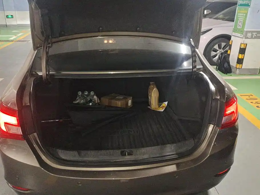 Buick Excelle — миниатюра 4