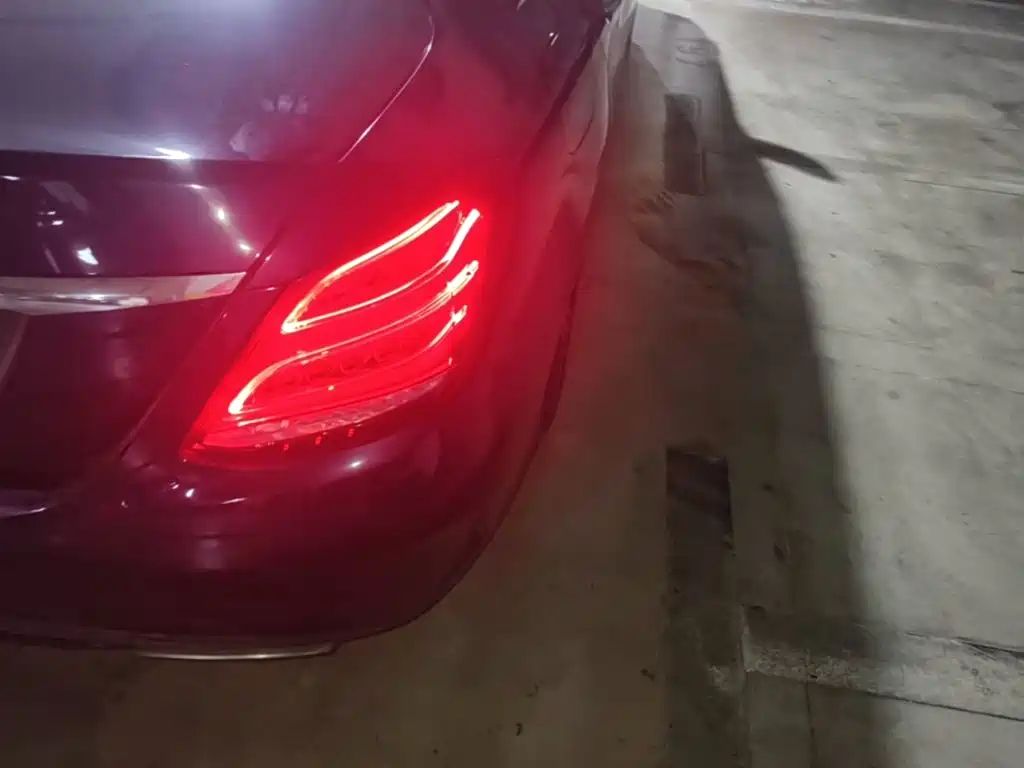 Mercedes-Benz C-Class — миниатюра 8