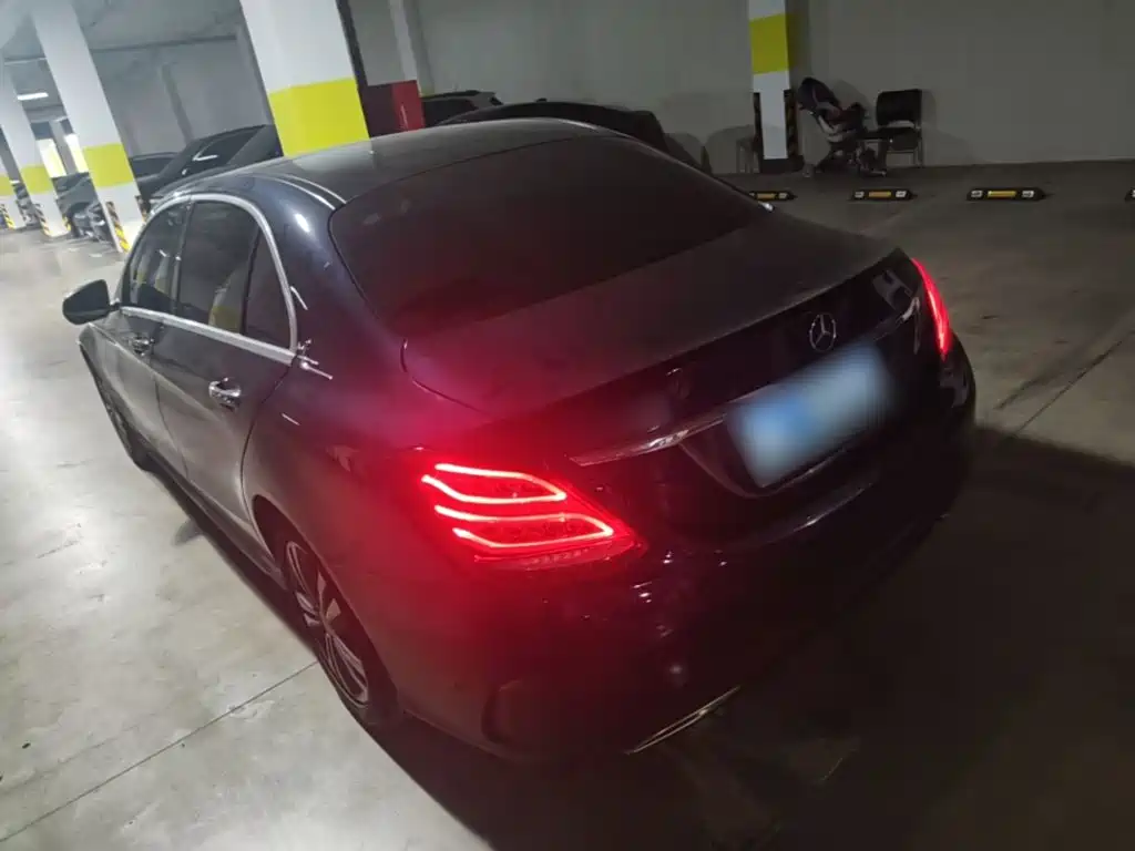 Mercedes-Benz C-Class — миниатюра 5