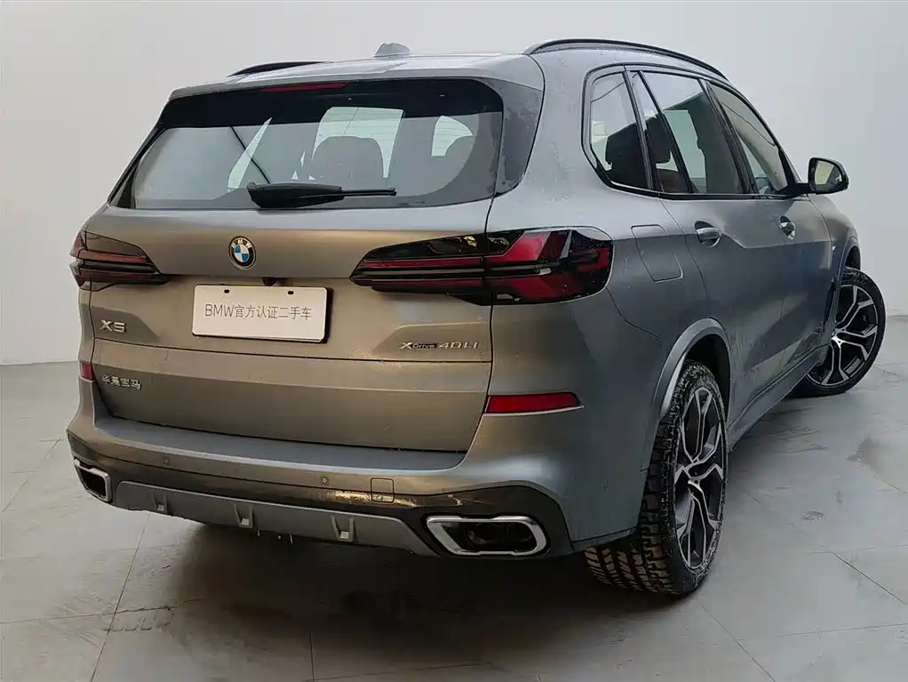 BMW X5 2023 xDrive 40Li Premium M Sport