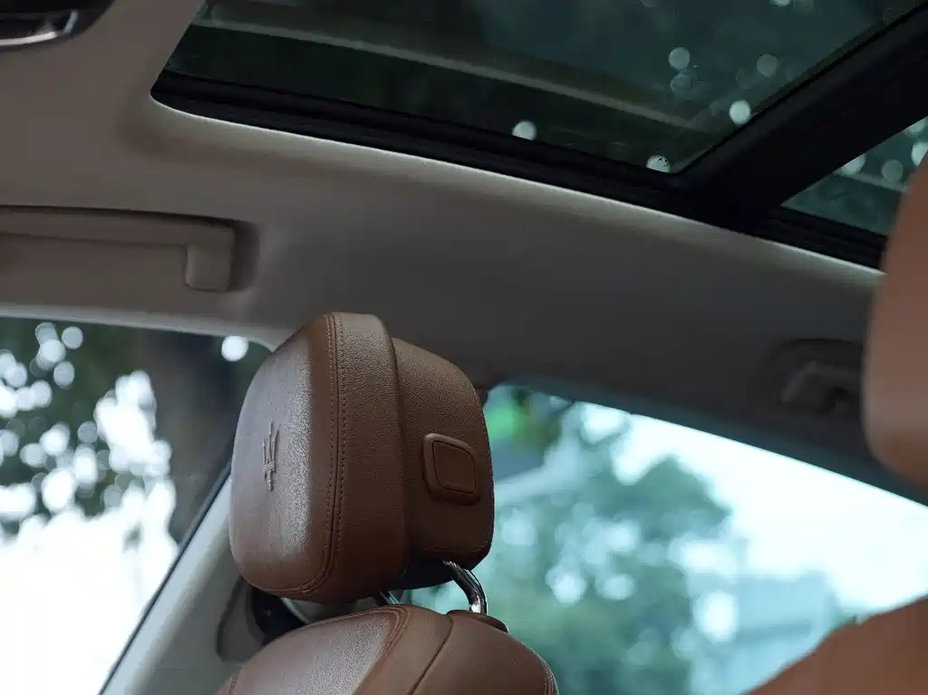 Maserati Levante — миниатюра 10