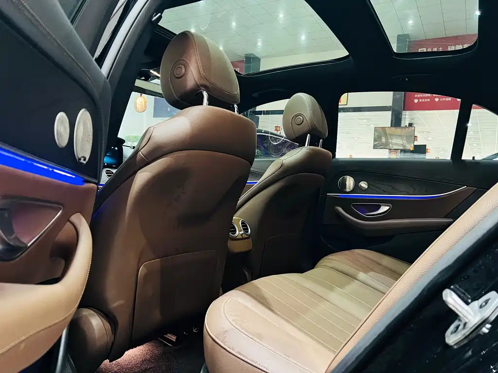 MERCEDES-BENZ E CLASS