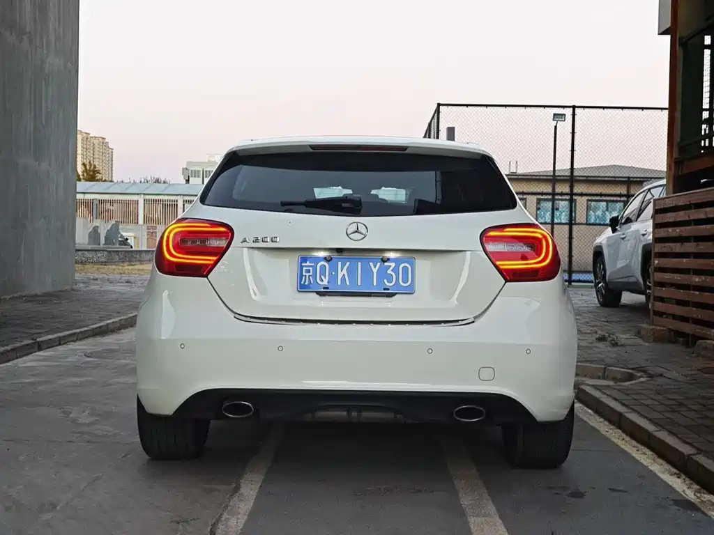 Mercedes-Benz A-Class (Import) — миниатюра 6