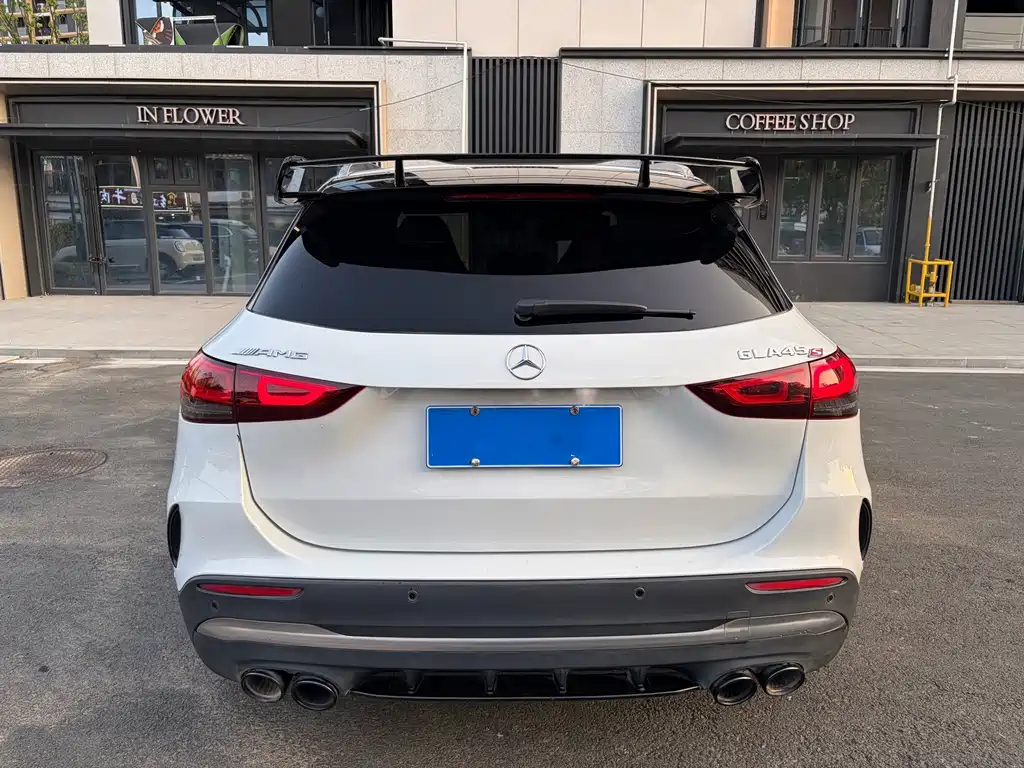 Mercedes-Benz GLA AMG — миниатюра 3