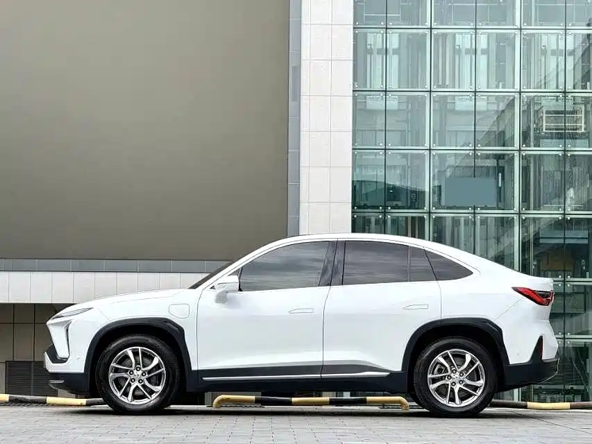 NIO EC6 — миниатюра 8
