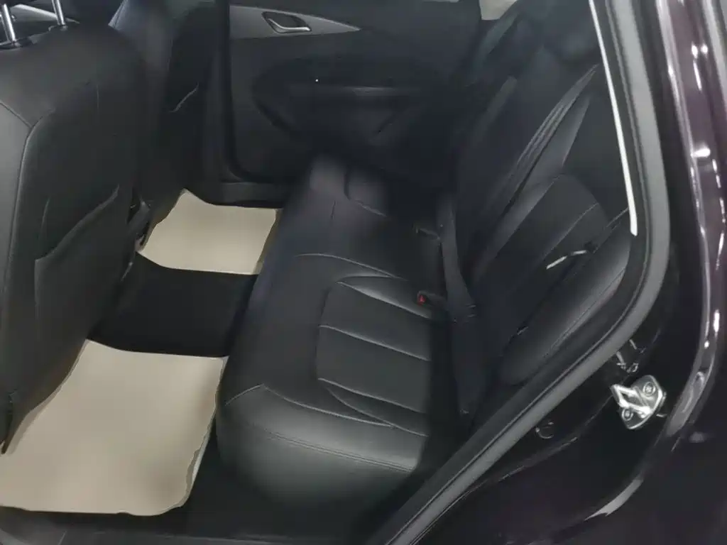 Wuling Xingguang — миниатюра 17