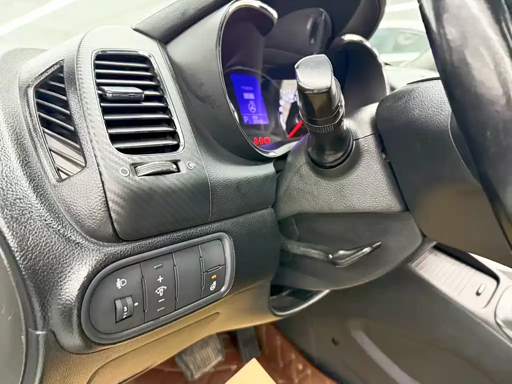 Kia K3 — миниатюра 11