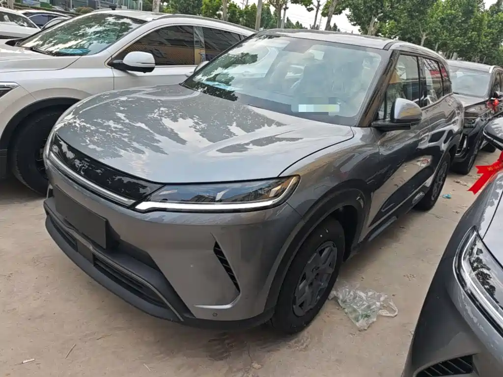 BYD Yuan Up UP 2025 301KM