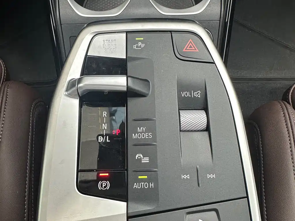 BMW X2 (Import) — миниатюра 5