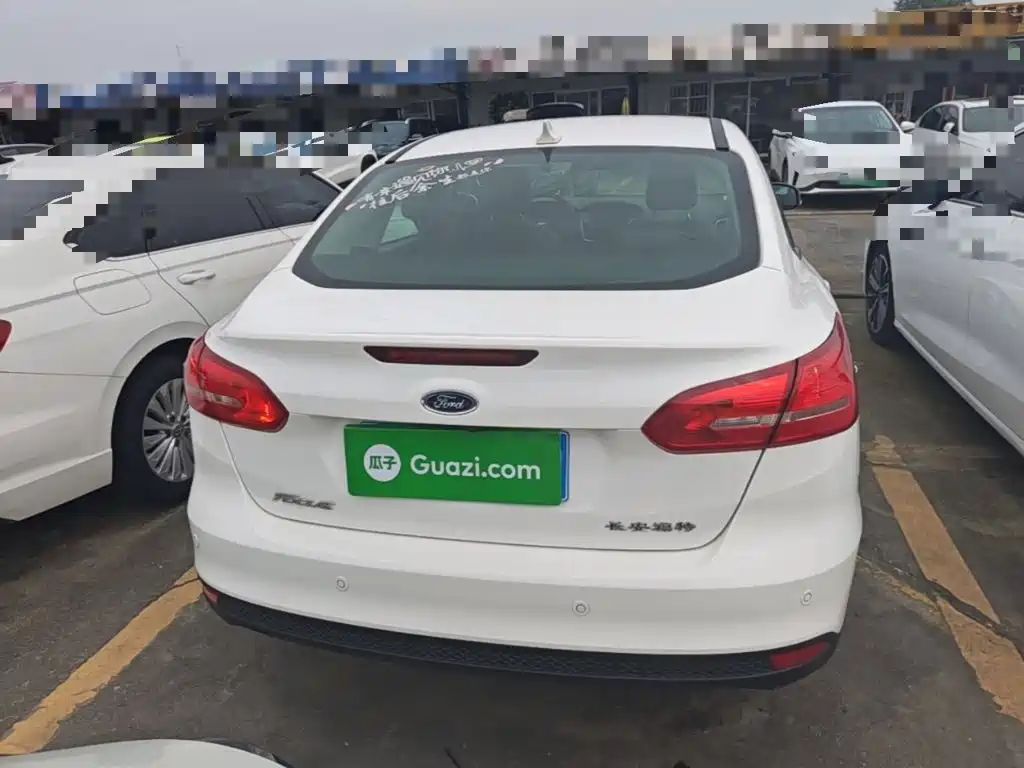 Ford Focus — миниатюра 6