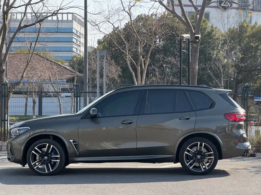 BMW X5 M