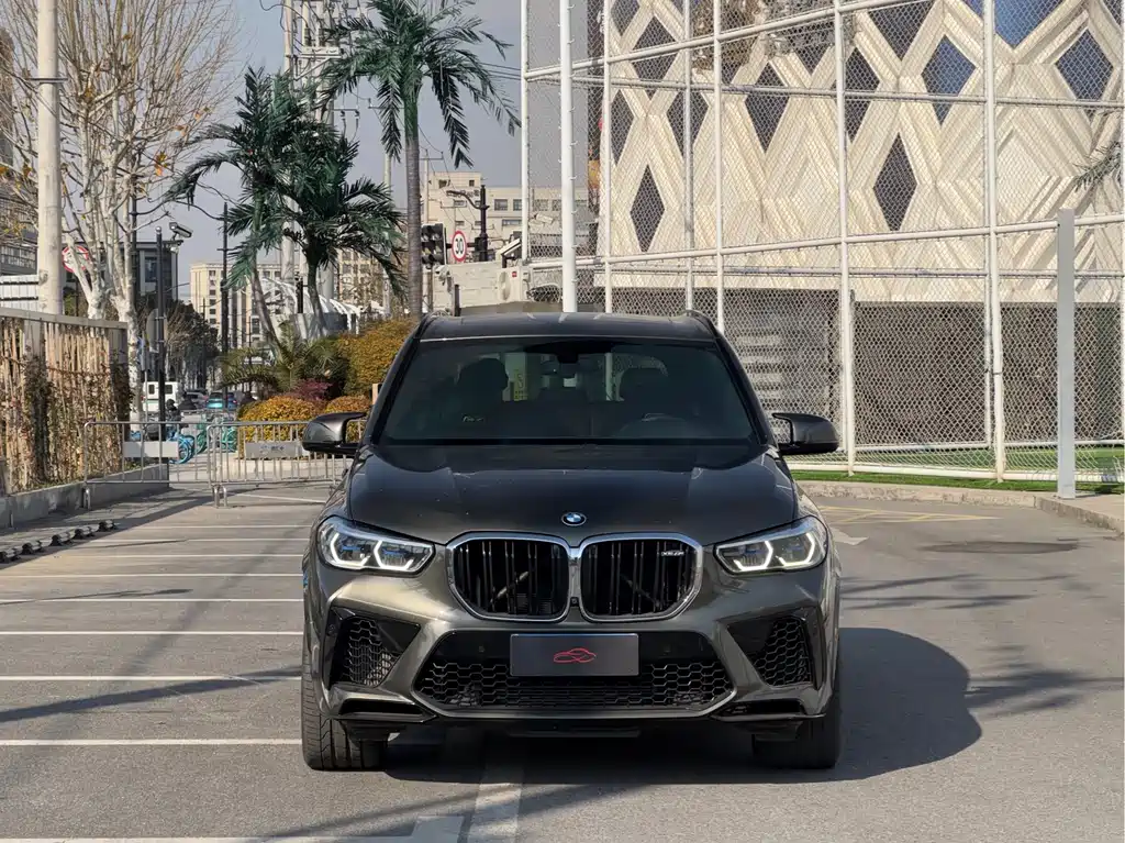 BMW X5 M