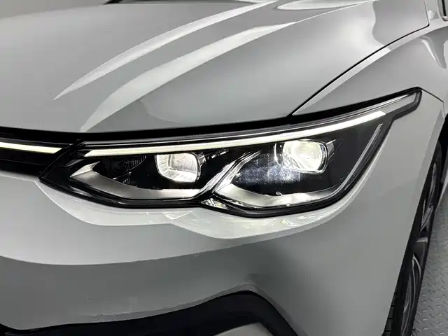 Volkswagen Golf — миниатюра 20