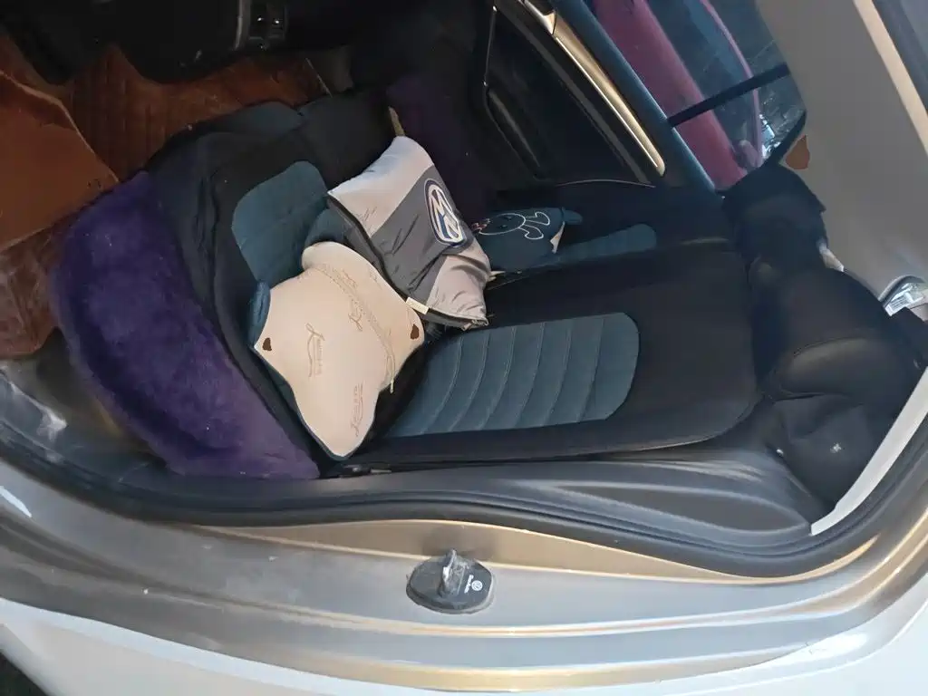 Volkswagen Golf — миниатюра 13