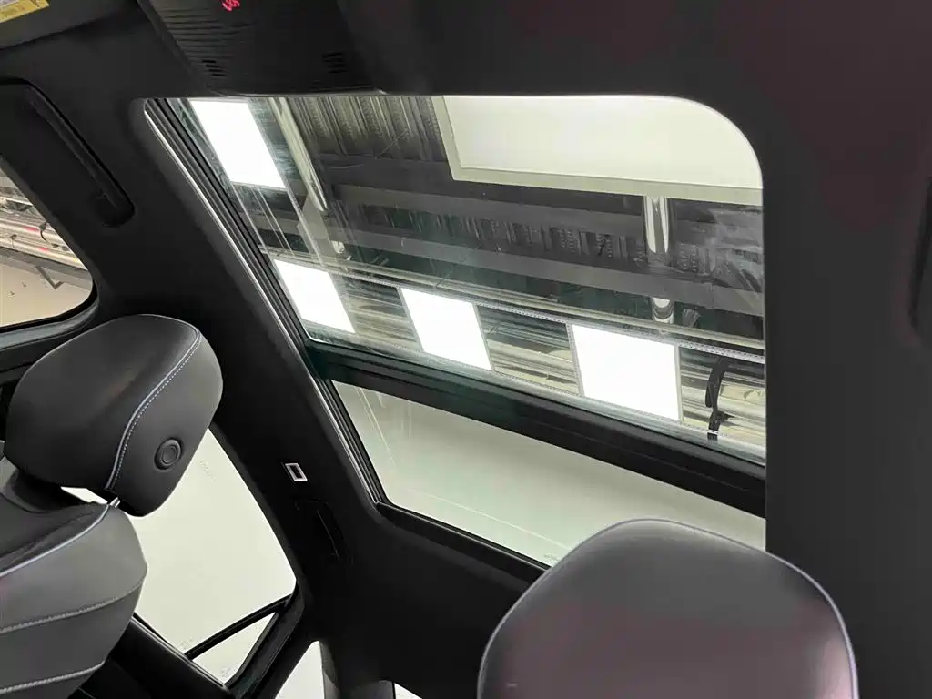 Volkswagen Passat 2025 Pro 380TSI