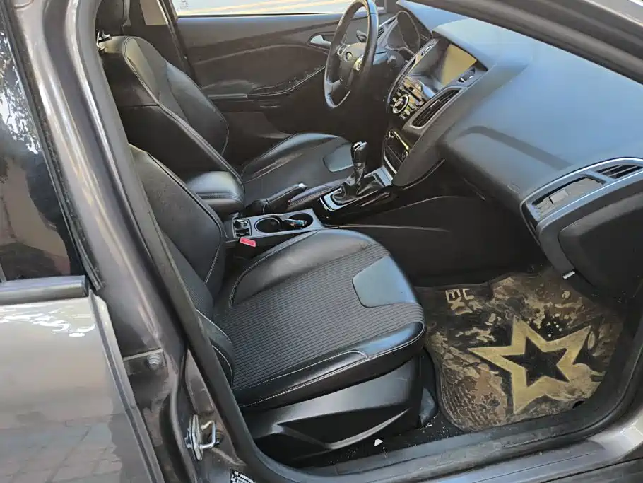 Ford Focus — миниатюра 8