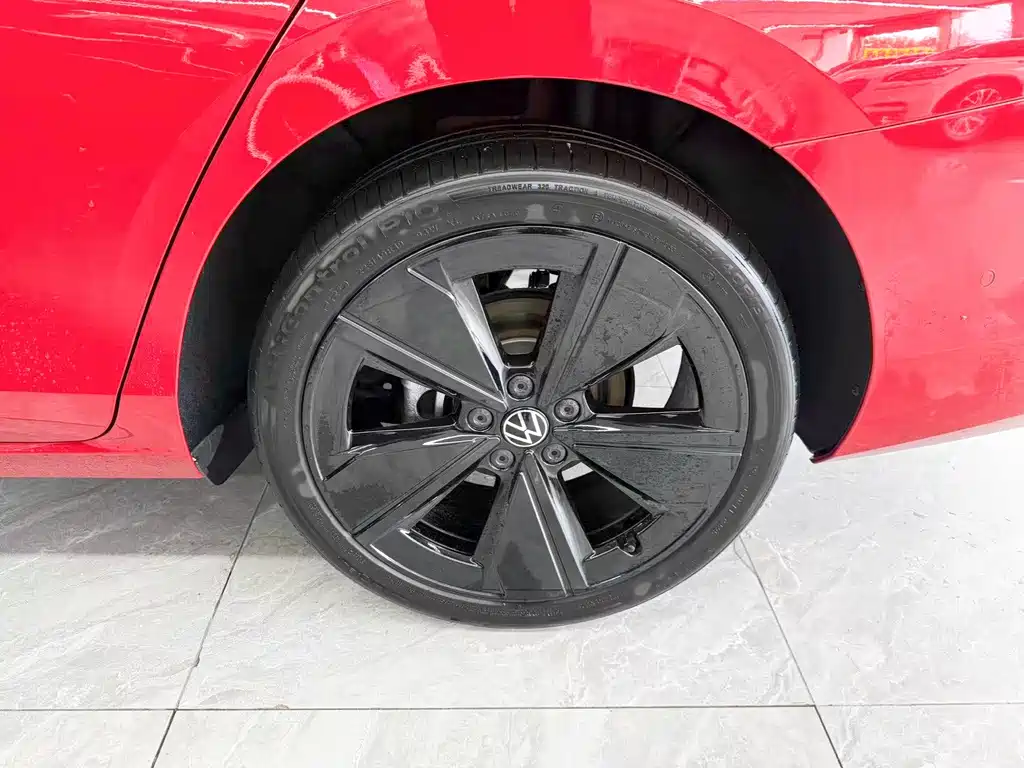 Volkswagen Lamando — миниатюра 23