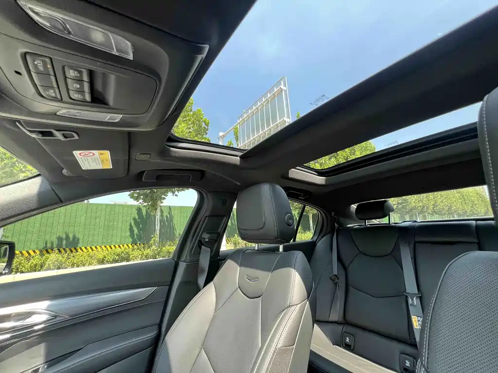 Cadillac CT5 — миниатюра 20