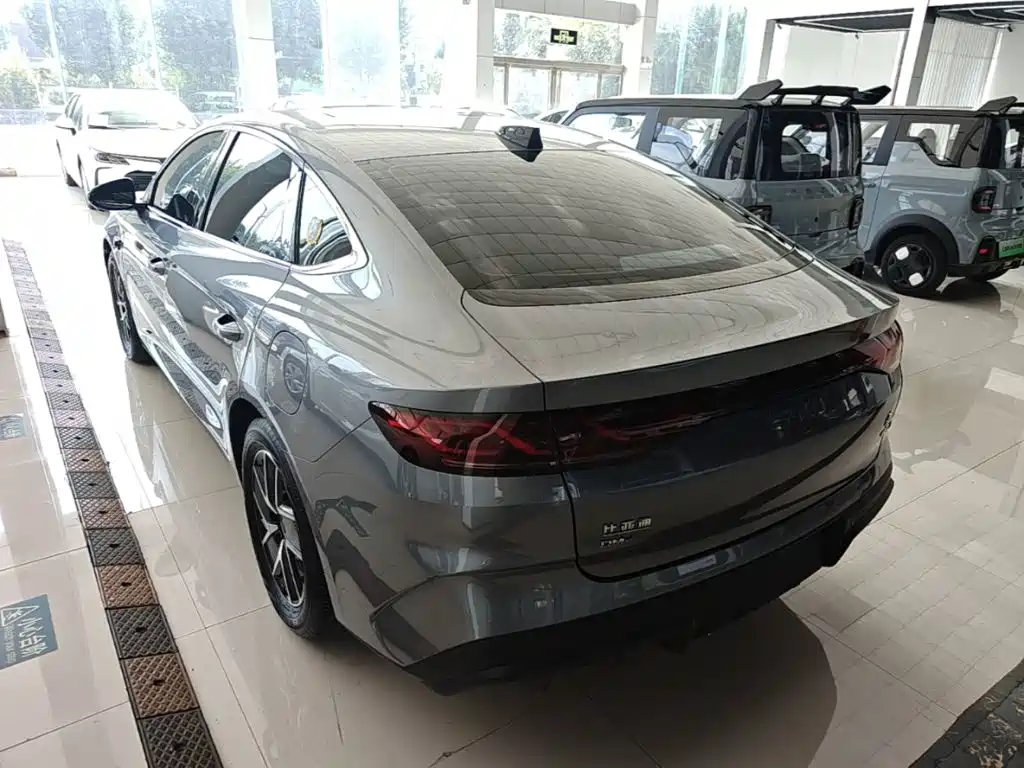 BYD Qin L — миниатюра 5