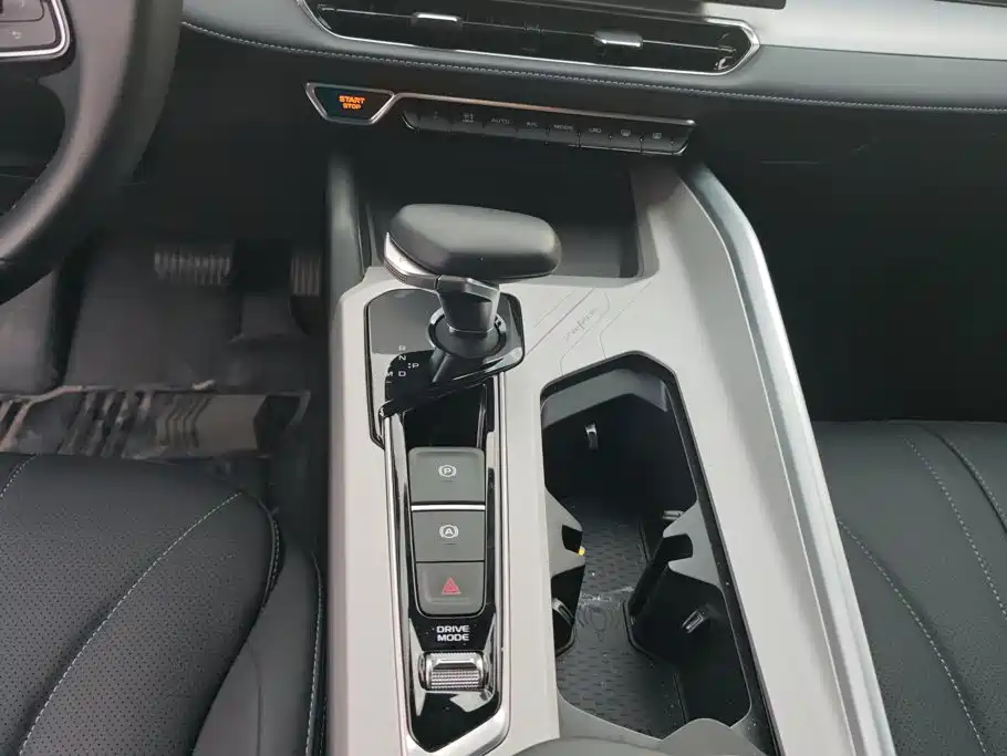 Geely Xingrui — миниатюра 16
