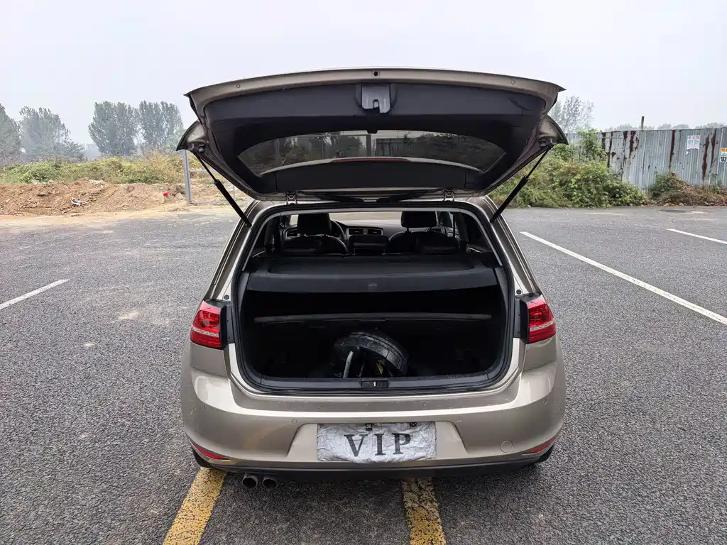Volkswagen Golf — миниатюра 17