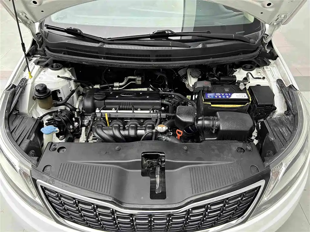 Kia K2 — миниатюра 8