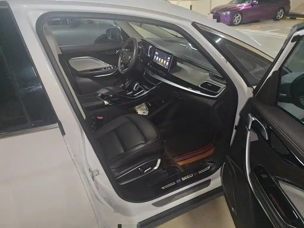 Geely Jia Ji — миниатюра 19