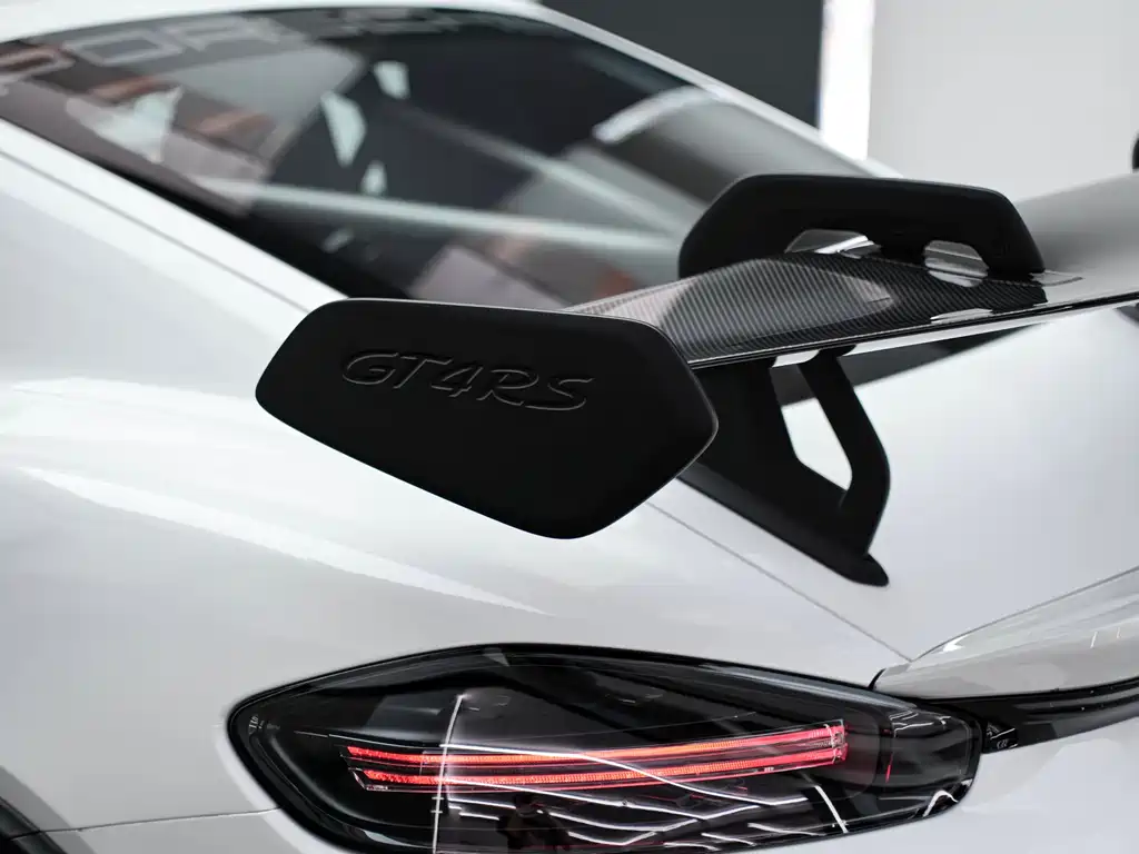 Porsche 718 2022 Cayman GT4 RS 4.0L