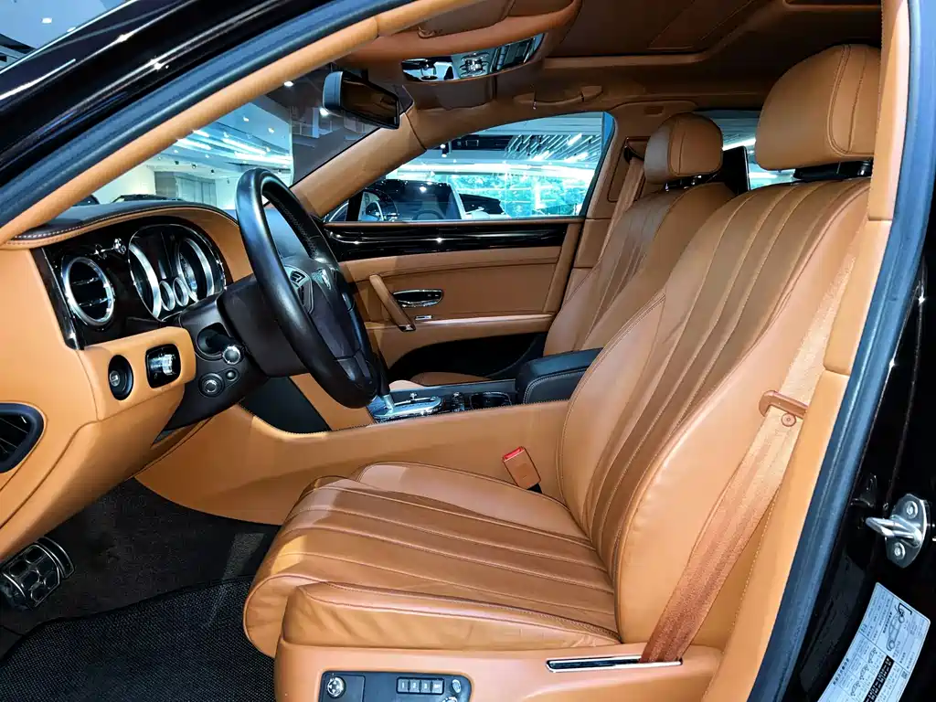 Bentley Flying Spur — миниатюра 9