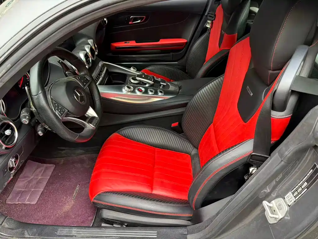 MERCEDES-BENZ AMG GT