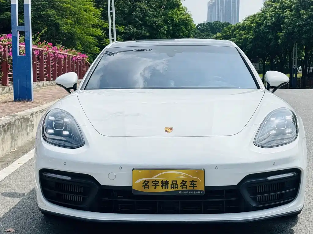 Porsche Panamera — миниатюра 2