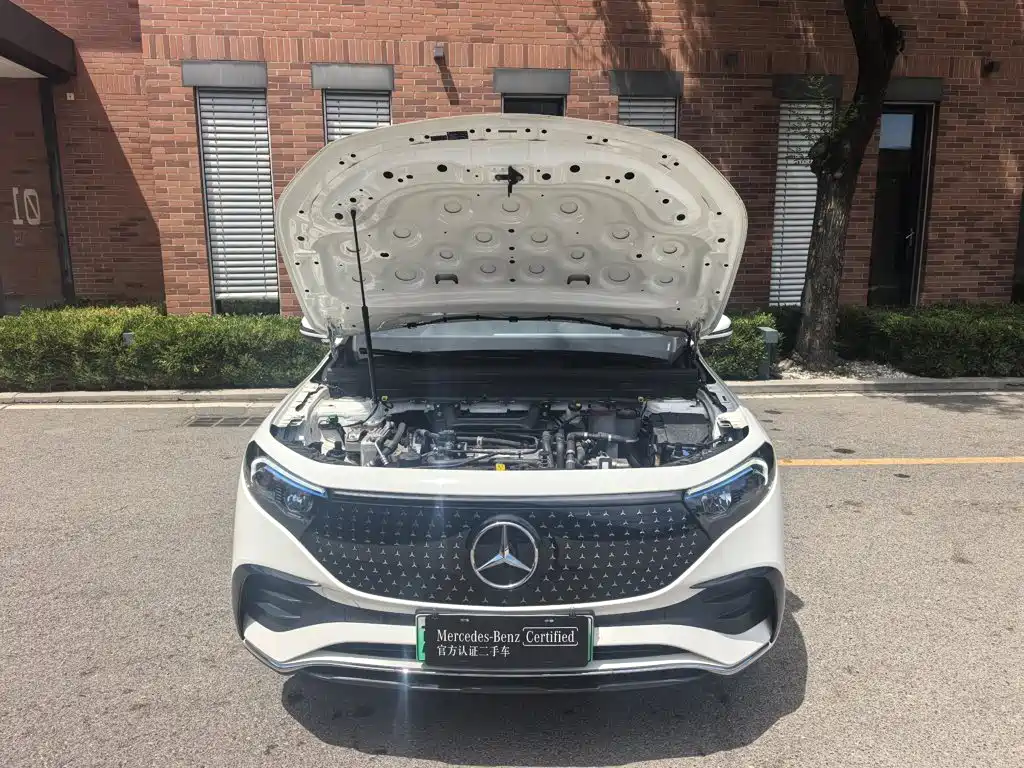 Mercedes-Benz EQB — миниатюра 9