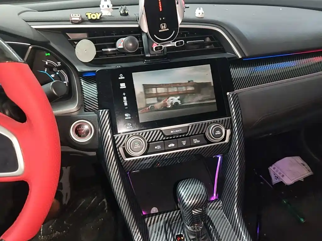 Honda Civic — миниатюра 13