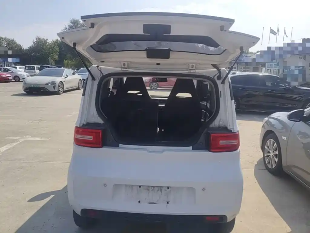 Wuling MINIEV — миниатюра 19