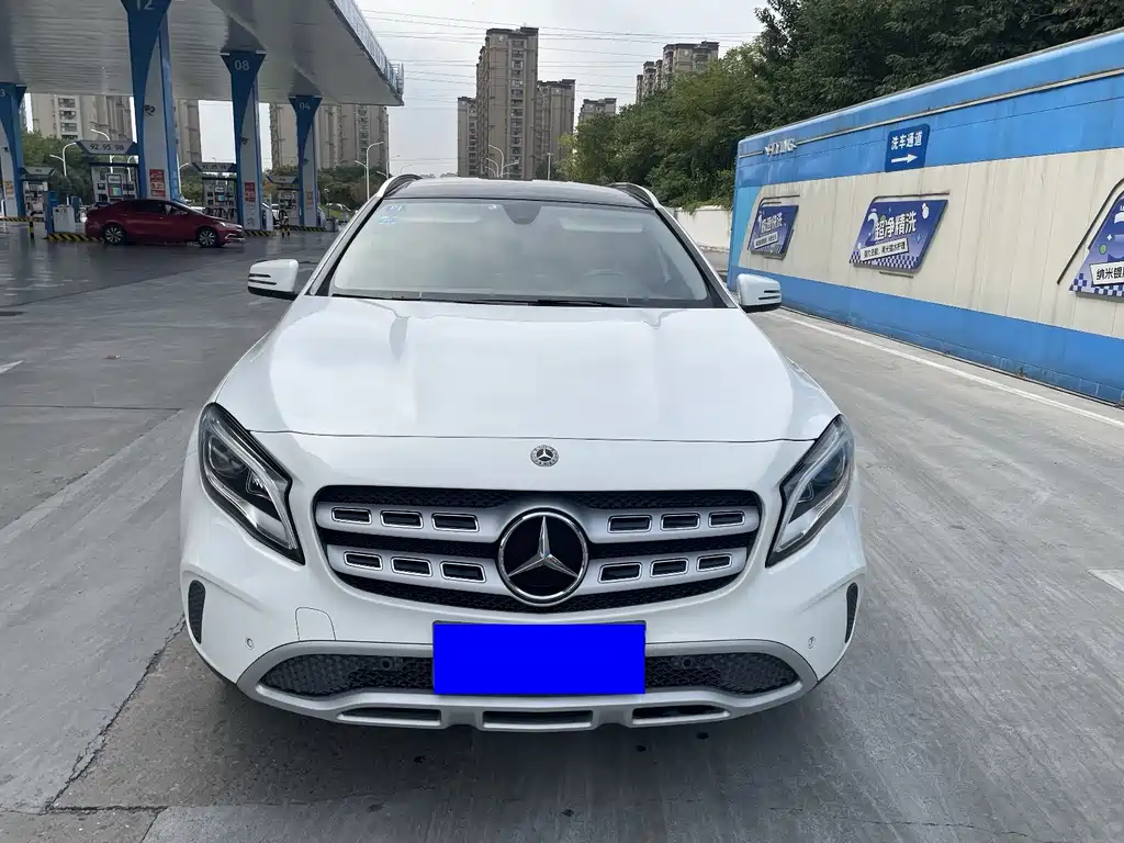 Mercedes-Benz GLA — миниатюра 2
