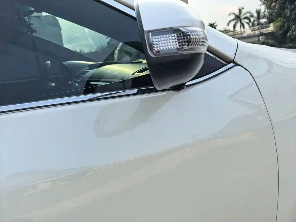 Toyota Camry — миниатюра 14