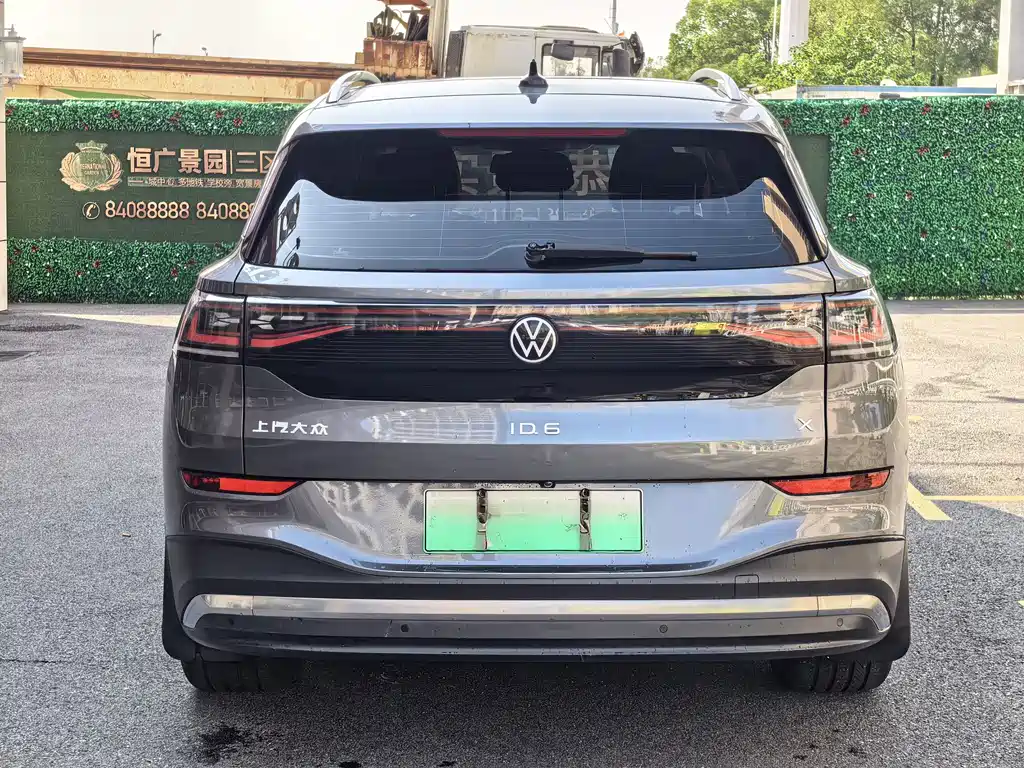 Volkswagen ID.6 X — миниатюра 6