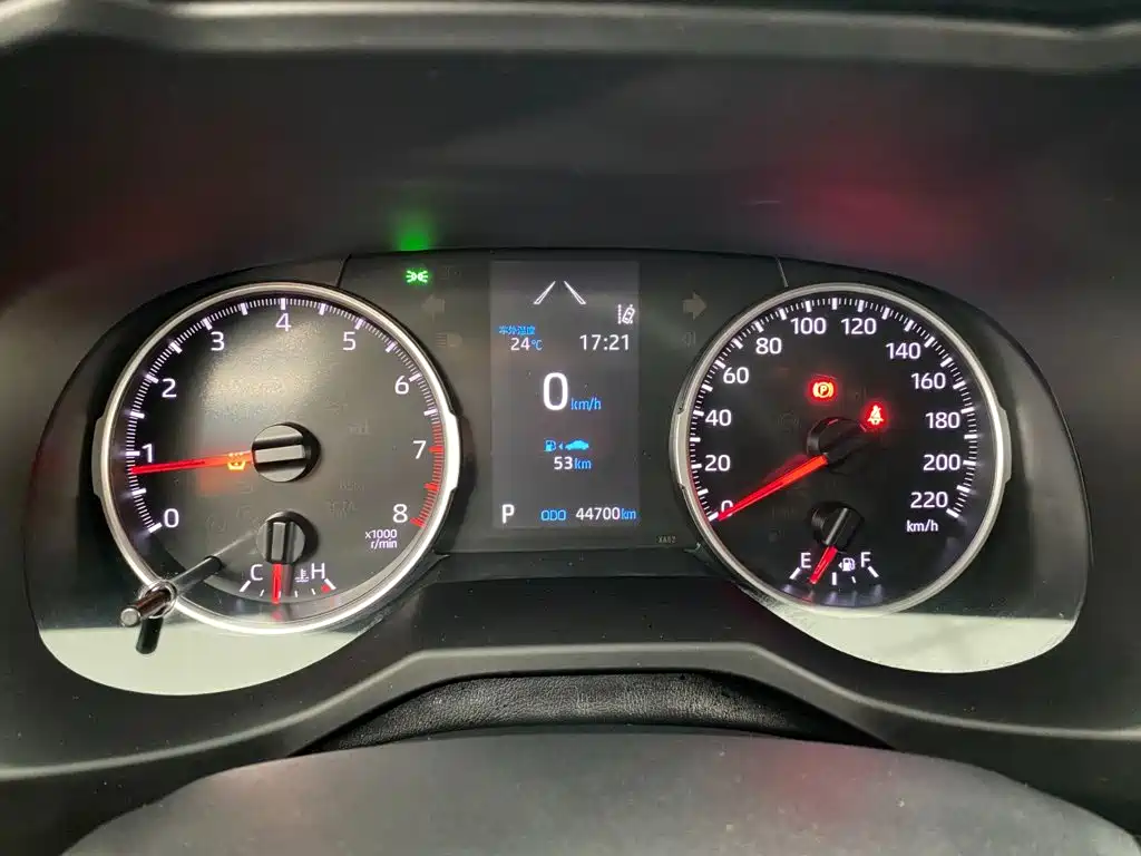 Toyota RAV4 — миниатюра 5