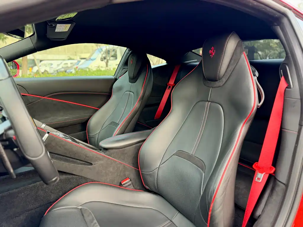 Ferrari Roma — миниатюра 9