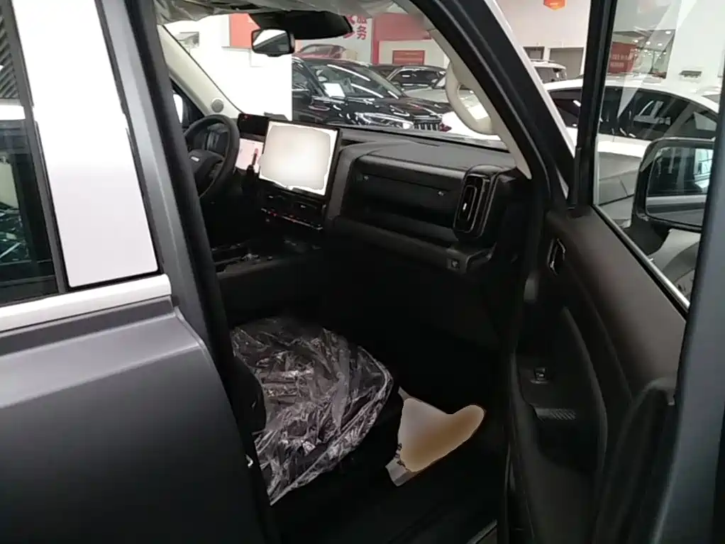 Haval Menglong New Energy — миниатюра 24