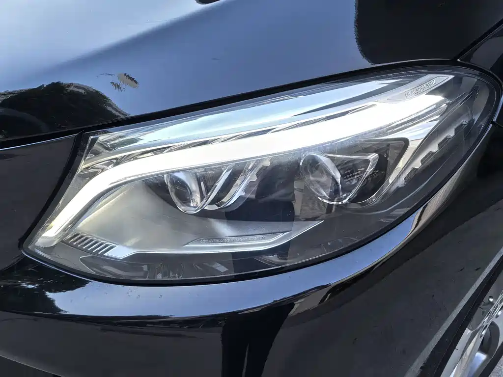 Mercedes-Benz GLE (Import) — миниатюра 4