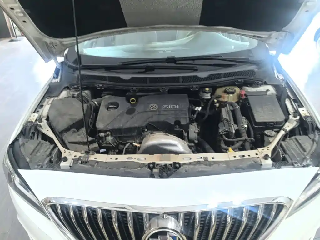 Buick Verano — миниатюра 20