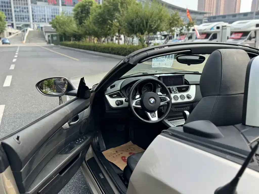 BMW Z4 — миниатюра 17